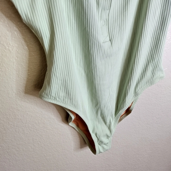 NWT Madewell Ribbed Snap-Front One-Piece Swimsuit Sz Xl - Picture 4 of 6